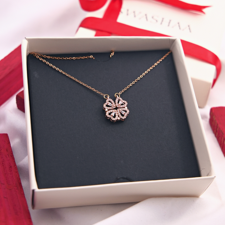 Shiny Clover Rosegold Plated Necklace